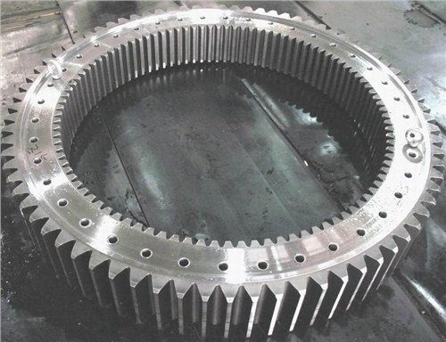 Forged gear blanks in workshop