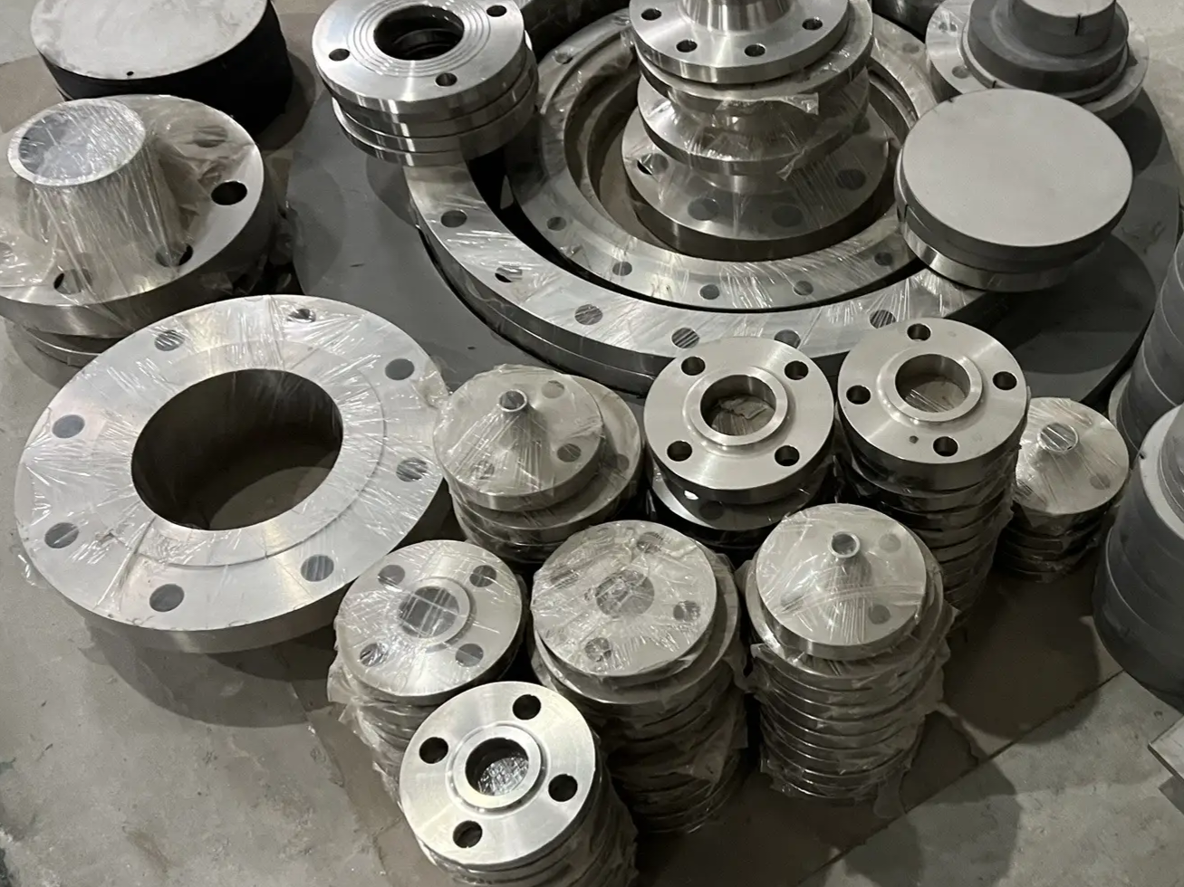 Forged titanium flange 1 edited